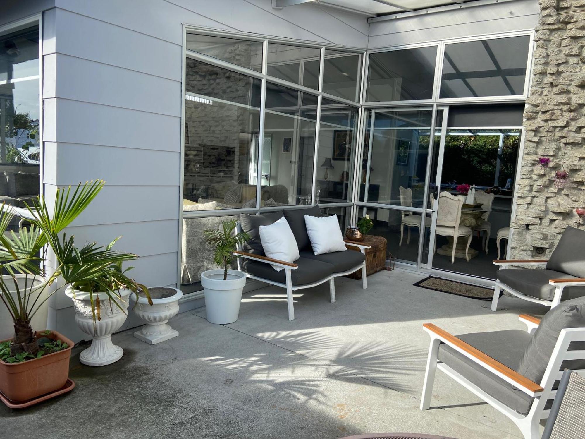 Maison Blue - Chic Inner City Townhouse Napier Buitenkant foto