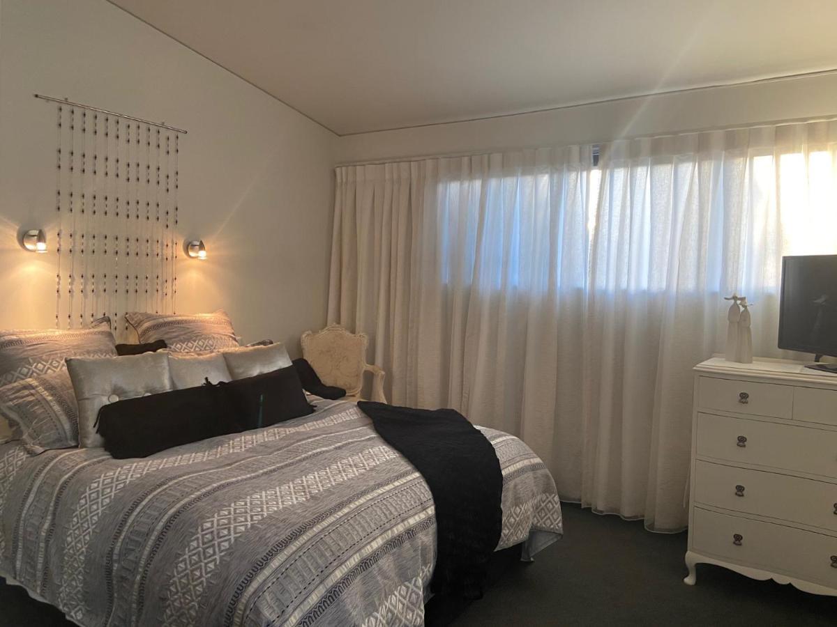 Maison Blue - Chic Inner City Townhouse Napier Buitenkant foto